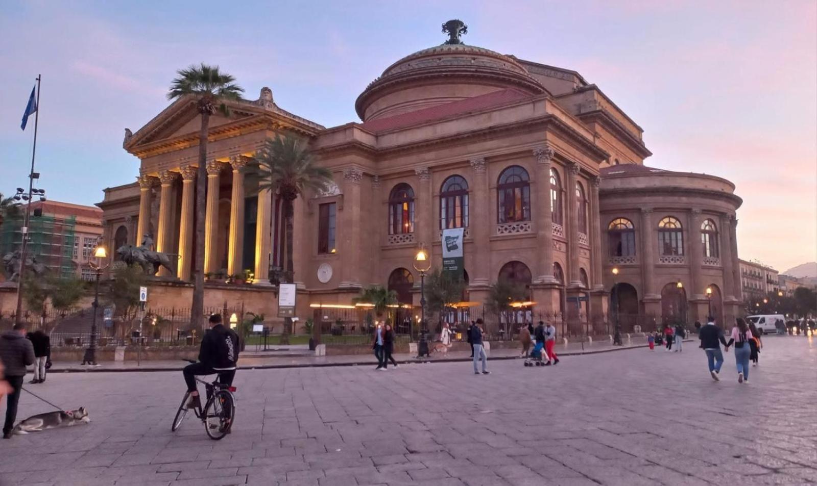 Serendipty Palermo Buitenkant foto
